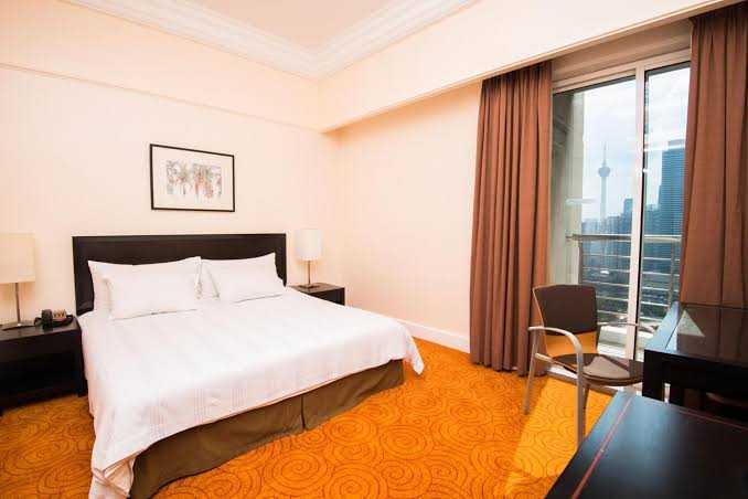 Suite room with KL Tower view